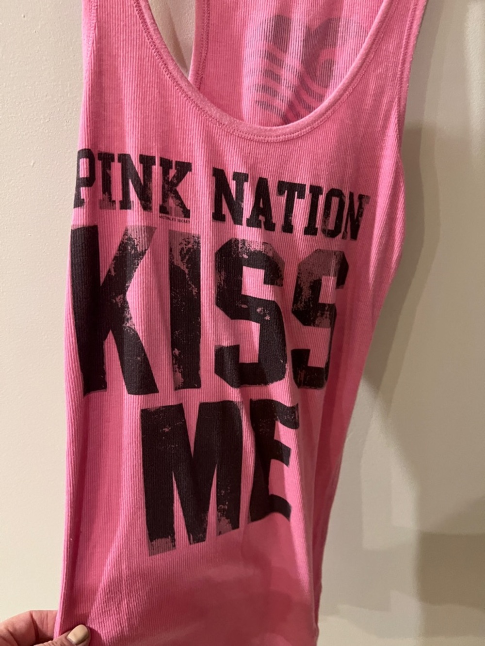 Victoria's Secret PINK Ribbed Tank Top/Muscle Shirt in Hot Pink Size Small - Picture 3 of 5